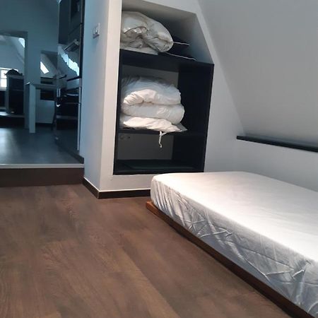 Ferienwohnung Superbe Loft En Centre-Historique Quimper Exterior foto