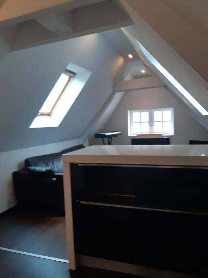 Ferienwohnung Superbe Loft En Centre-Historique Quimper Exterior foto