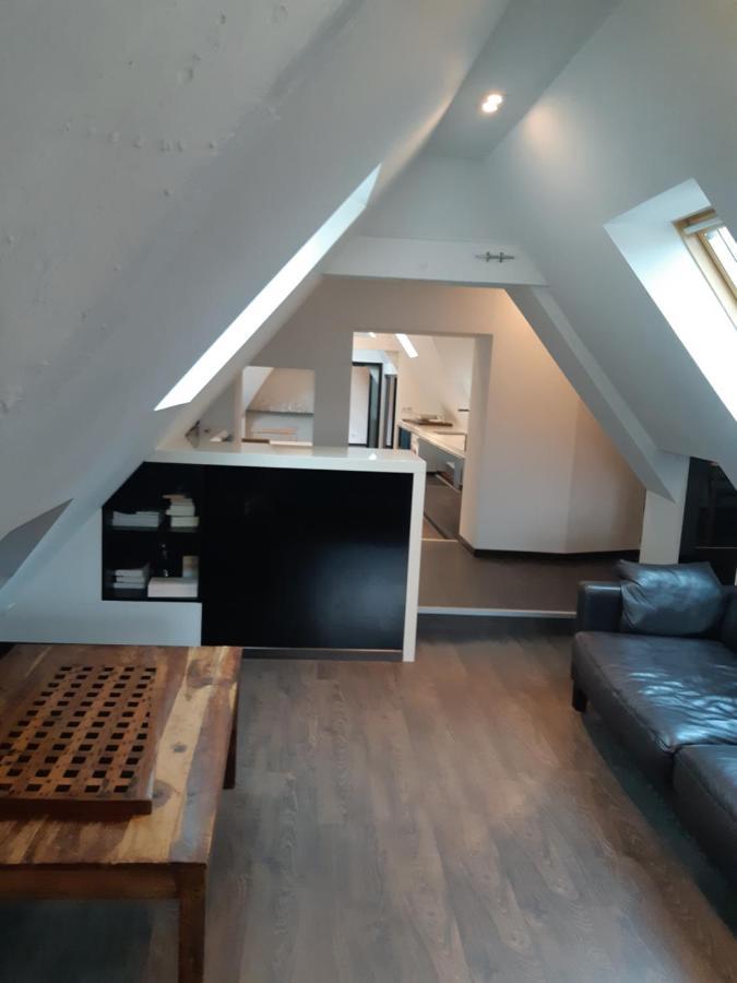 Ferienwohnung Superbe Loft En Centre-Historique Quimper Exterior foto
